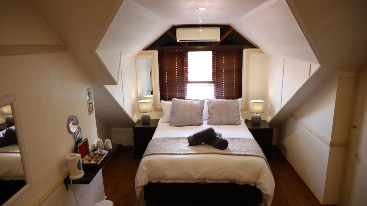 The Oak Potch Guesthouse Potchefstroom Εξωτερικό φωτογραφία