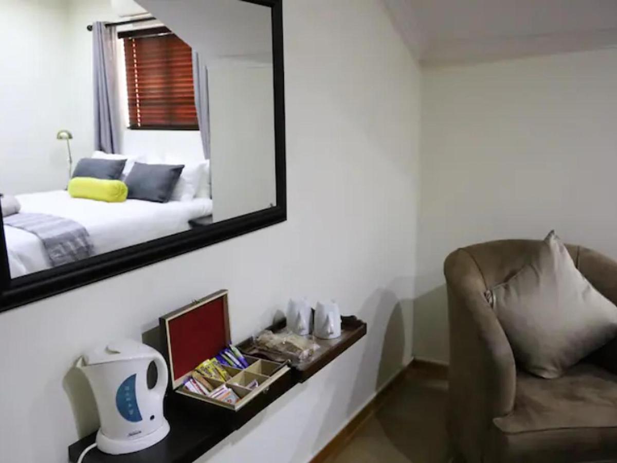 The Oak Potch Guesthouse Potchefstroom Εξωτερικό φωτογραφία