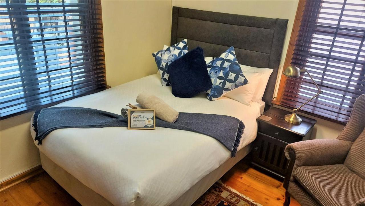 The Oak Potch Guesthouse Potchefstroom Εξωτερικό φωτογραφία
